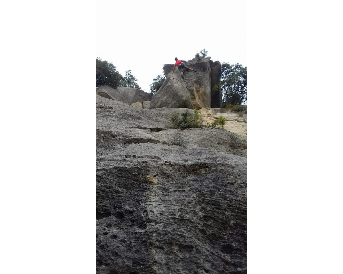 Frank Migliorati on Beer and Chips (6b+)