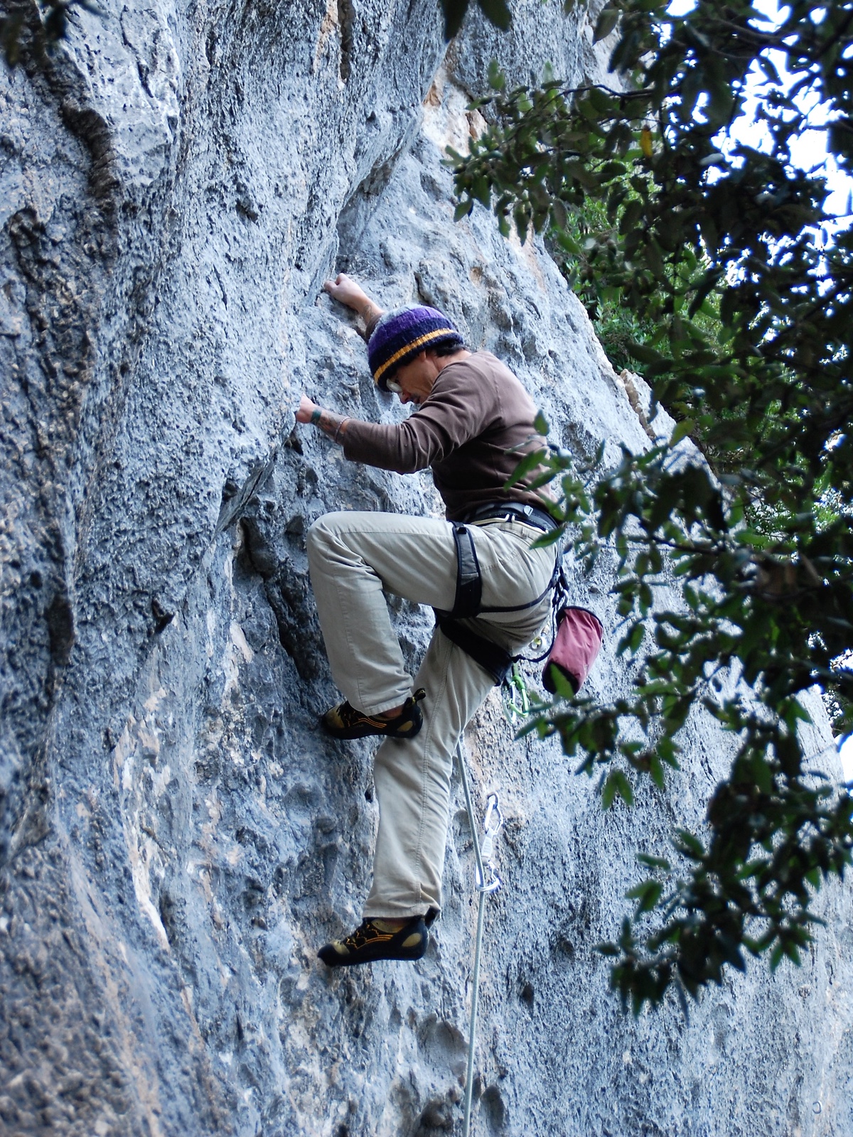 Matteo Miti on Hare Krishna (6a+)