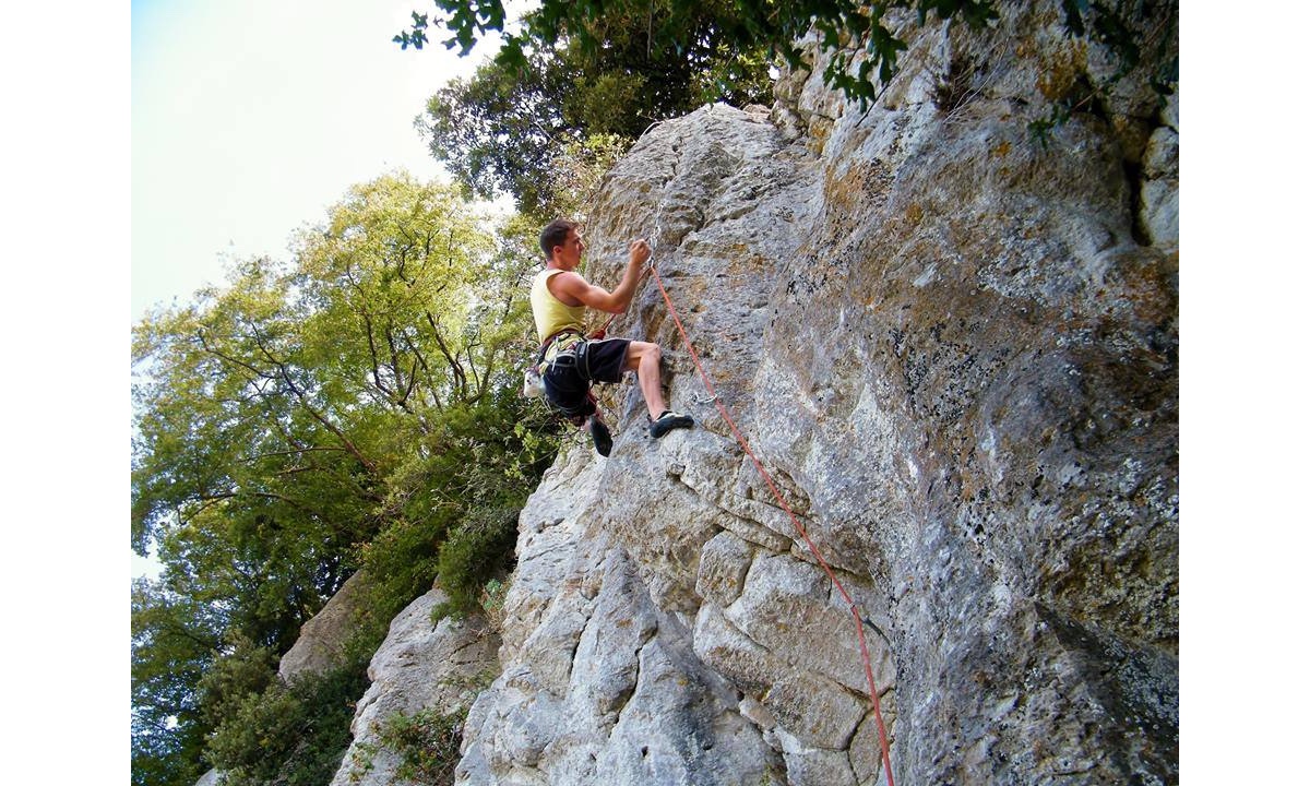 Mattia Fornari on "Jann Hill" (6c)