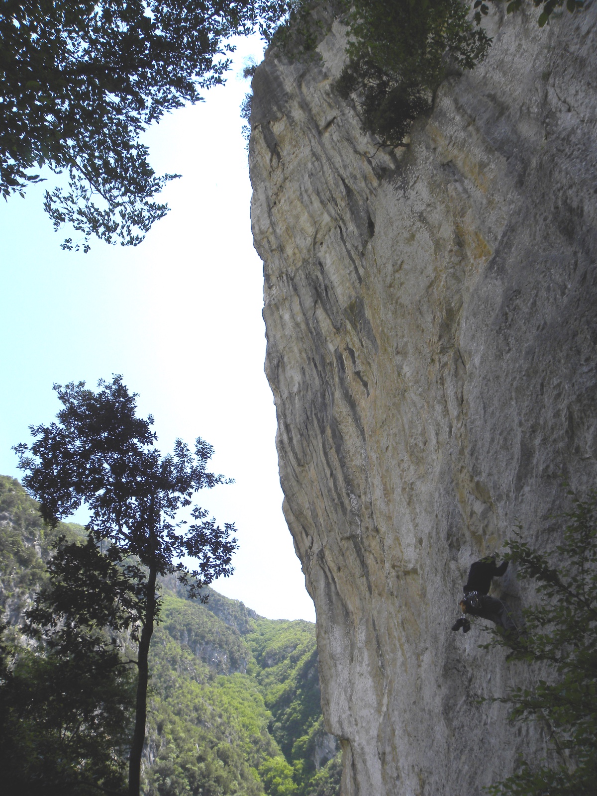 Maurizio Tufoni on Lu zinale di nonna (6a+/6b)