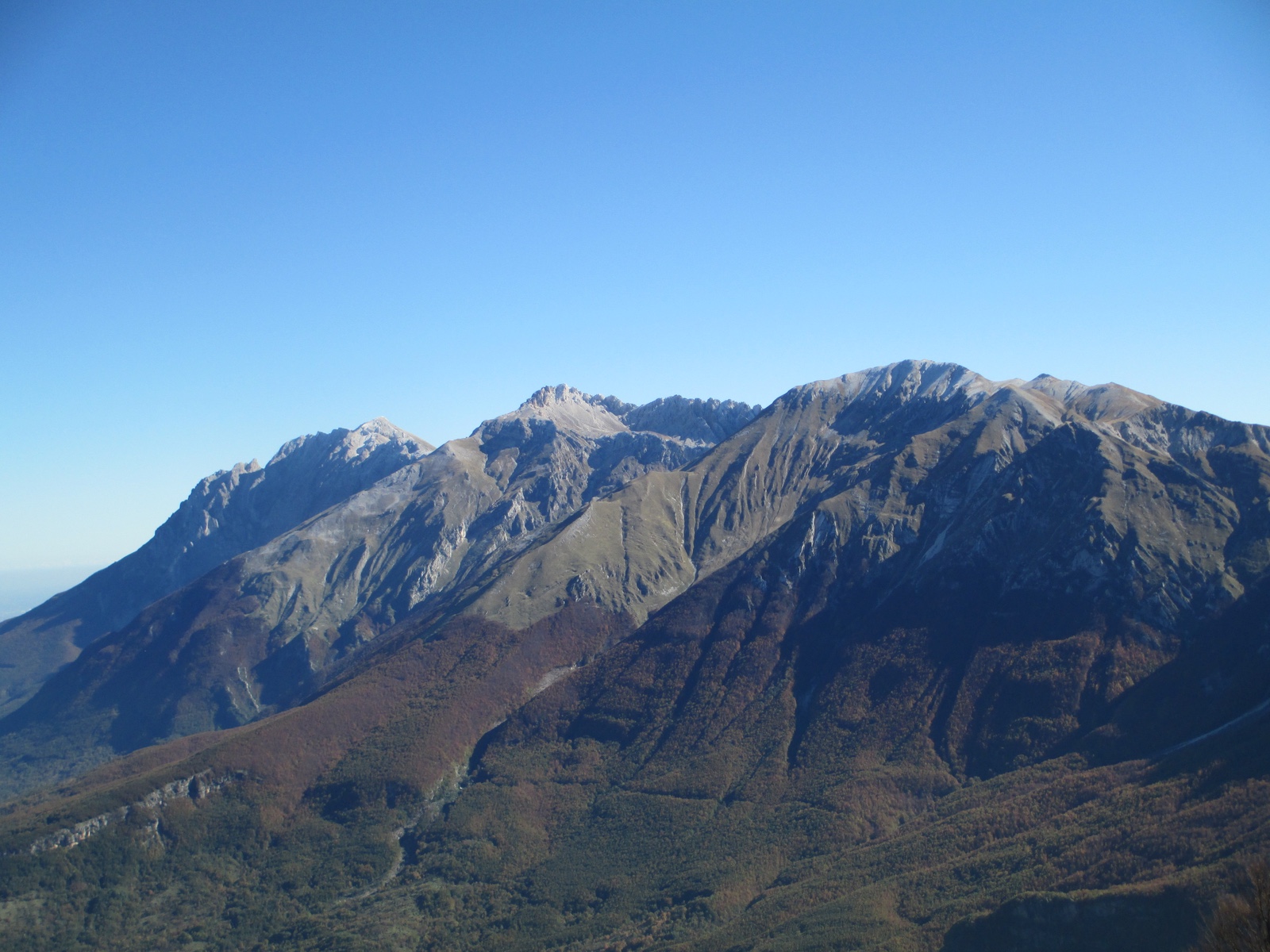 The view from the Arapietra crag