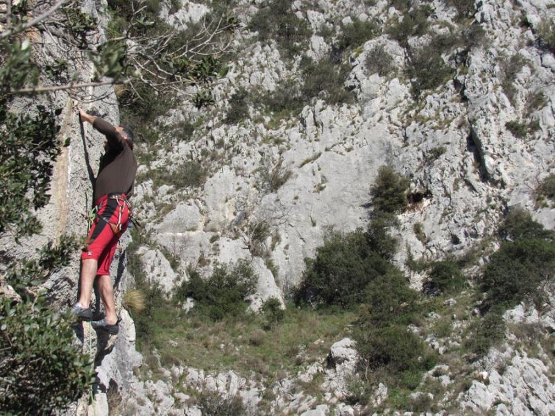 Maurizio Placidi on No Name 8 (6b+) 4/12
