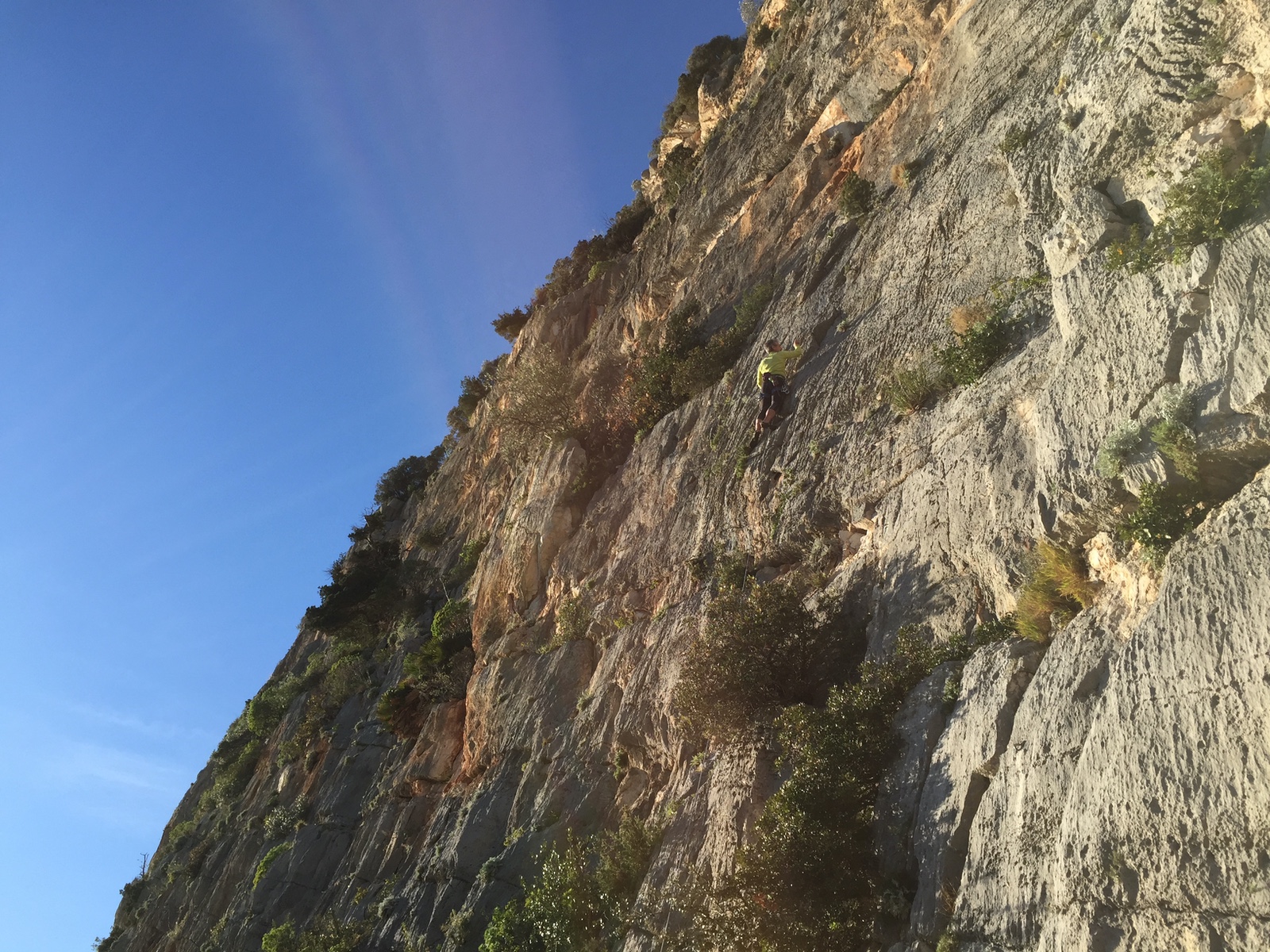 Sperlonga: Luigi Filocamo in the Chiromante Big Wall