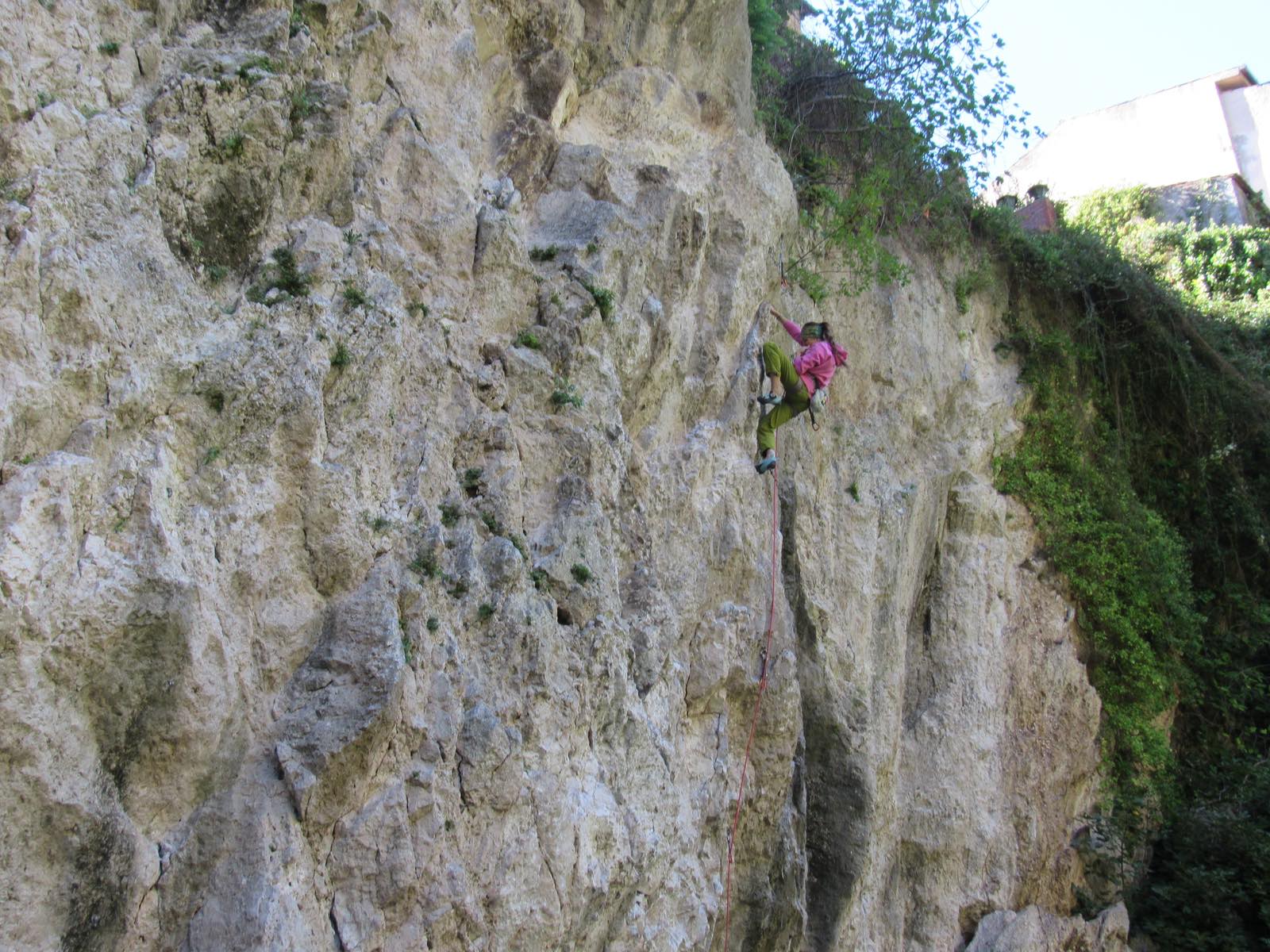 Poggio Catino - Muro dell'Educazione: Chiara Formica on Wilma