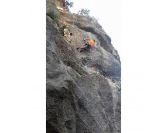 Frank Migliorati on Blumoon (6b)