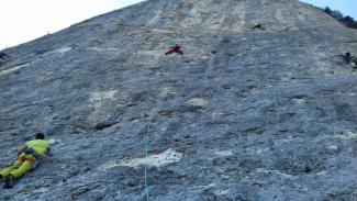 Frank Migliorati on the vertical wall of Falesia del Re