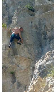 Piero D'Amico at the crux of Quando il cielo ride (6b)