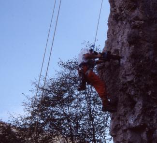 Stefano Milani at work, establishing the first routes of Acuto, in 1999.