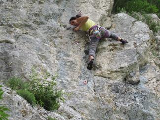 Viviana Smirnoff on the No name route (6a) in the Main Area of Ponze