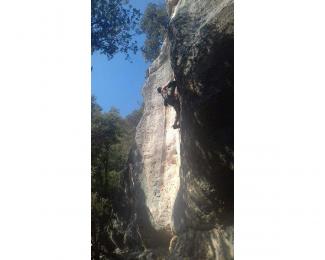 Frank Migliorati on Randa (6b+)
