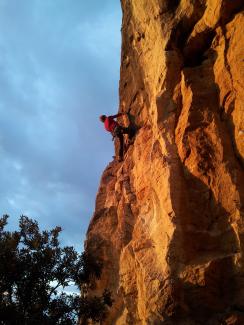 Maurizio Tufoni on Strapiombix (6c)
