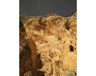 Maurizio Tufoni on Brace scompisciata (7b+/7c)