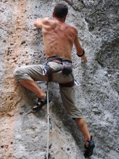 Gianni De Marchi dealing with the pockets of Wang (7a+)